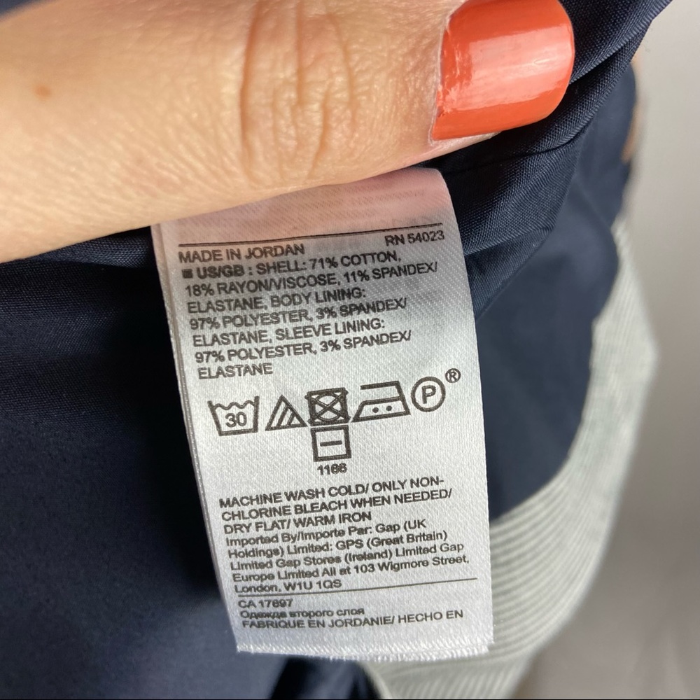 Banana Republic Black White Striped Blazer - Picture 6 of 7